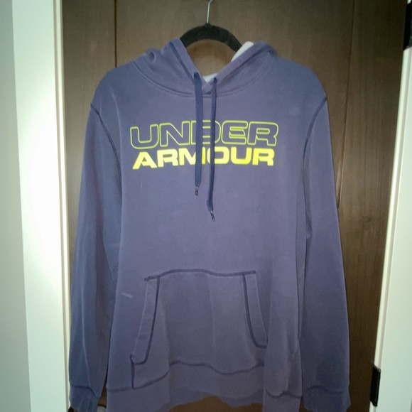 Under Armour sweatshirt - Picture 1 of 1